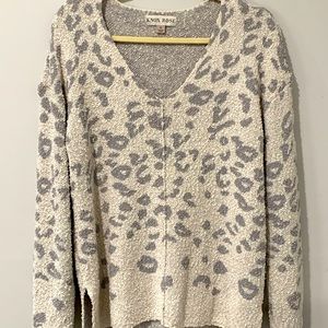 Knox rose sweater